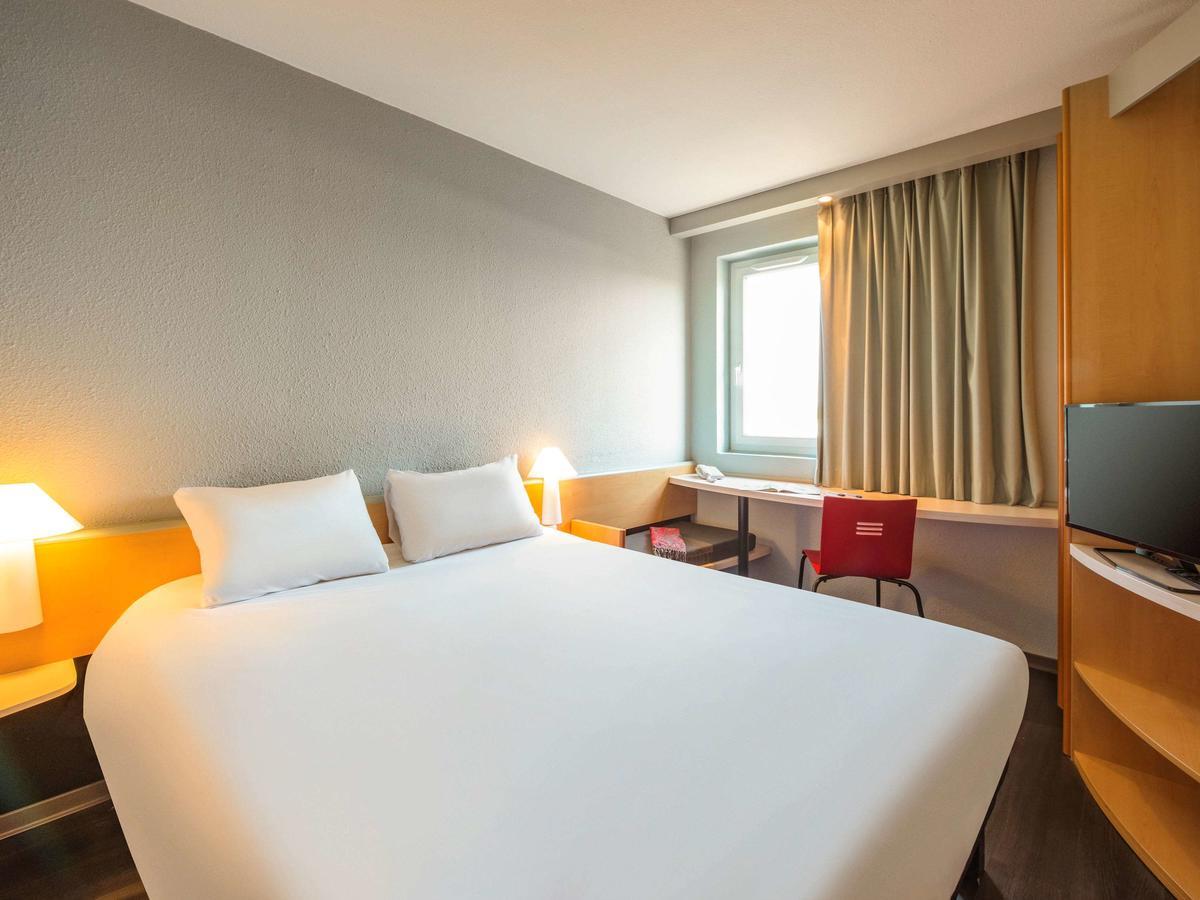 Ibis Saint Rambert D'Albon Hotel Kültér fotó